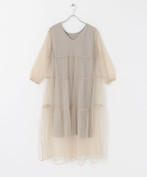 URBAN RESEARCH ROSSO（アーバンリサーチロッソ）の「TORRAZZO DONNA　ニット×オーガンジーリバーシブルワンピース（ワンピース・レディース・BEIGE/BLACK・FREE）」の22枚目の写真