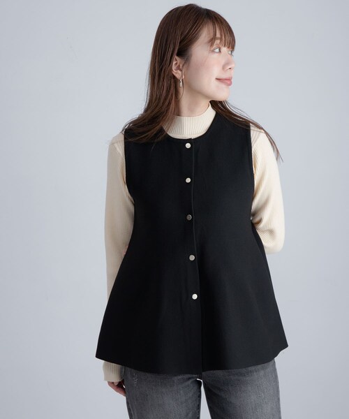 URBAN RESEARCH Sonny Label（アーバンリサーチサニーレーベル）の「『WEB限定』2WAYペプラムニットベスト（ニット/セーター・レディース・ベージュ/ライトグレー/ブラック・FREE）」の6枚目の写真
