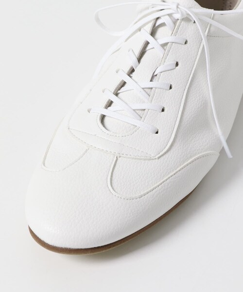 URBAN RESEARCH DOORS(アーバンリサーチドアーズ)の「ライトウェイトレースアップシューズ(その他シューズ・レディース・WHITE/BLACK・36/37/38)」の11枚目の写真