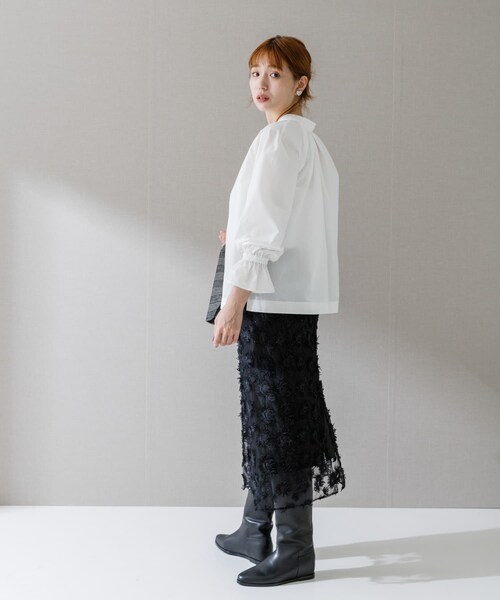 URBAN RESEARCH ROSSO（アーバンリサーチロッソ）の「2WAYボリュームシャツブラウス（シャツ/ブラウス・レディース・OFF WHITE/ORANGE/CHARCOAL・FREE）」の17枚目の写真