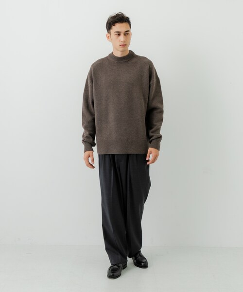 URBAN RESEARCH（アーバンリサーチ）の「new basic　WOOL CASHMERE CHUNKY SWEATER（ニット/セーター・メンズ・CHARCOAL/BROWN・M/L/XL）」の10枚目の写真