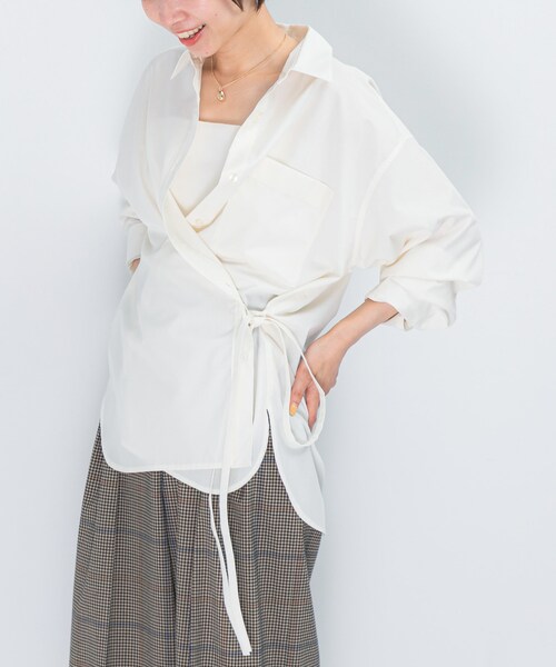 URBAN RESEARCH ROSSO（アーバンリサーチロッソ）の「マルチウェイデザインシャツ（シャツ/ブラウス・レディース・OFF/SAX・FREE）」の3枚目の写真