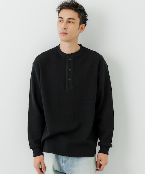 URBAN RESEARCH（アーバンリサーチ）の「『UR TECH』度詰めワッフルヘンリーロングスリーブ（Tシャツ/カットソー・メンズ・WHITE/OATMEAL/GRAY H/BLACK・M/L）」の20枚目の写真