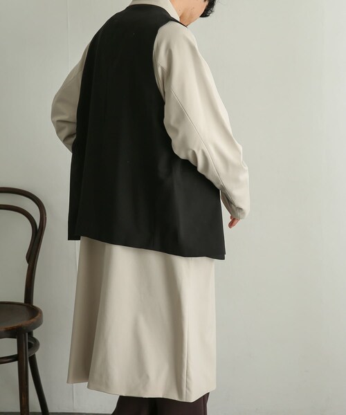 SENSE OF PLACE by URBAN RESEARCH(センスオブプレイスバイアーバンリサーチ)の「ダブルテーラードベスト(ベスト・メンズ・BLACK/GREEN/L.KHAKI/BLUE/OLIVE・M/L)」の11枚目の写真