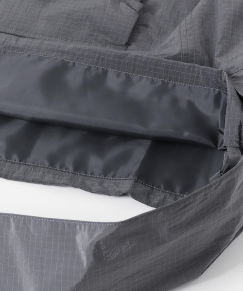 URBAN RESEARCH DOORS（アーバンリサーチドアーズ）の「Snow Peak Apparel　RIPSTOP WRAP CROSS BAG（ショルダーバッグ・レディース・GREIGE/BROWN/CHARCOAL・One）」の8枚目の写真