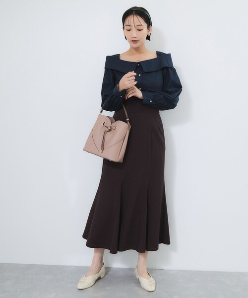 VIS（ビス）の「オフショルライクロングスリーブブラウス/イージーケア（シャツ/ブラウス・レディース・ホワイト系/ネイビー/ブルー系・F）」の5枚目の写真