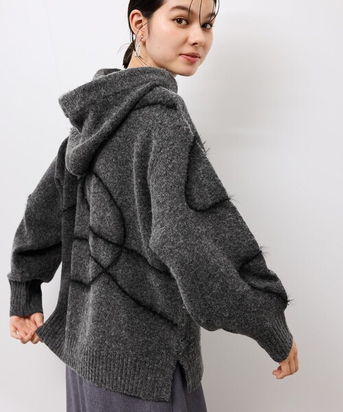 ROPE' PICNIC(ロペピクニック)の「コードリンキングニットフーディ(パーカー・レディース・チャコール/ベージュ・F)」の10枚目の写真