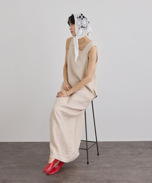 ADAM ET ROPE'(アダムエロペ)の「【WEB限定】クロシェバブーシュカ(バンダナ/スカーフ・レディース・ブラック/キナリ・F)」の11枚目の写真