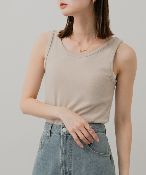 SENSE OF PLACE by URBAN RESEARCH（センスオブプレイスバイアーバンリサーチ）の「2WAYタンクトップ（タンクトップ・レディース・OFF WHITE/BLACK/GREIGE・one）」の3枚目の写真