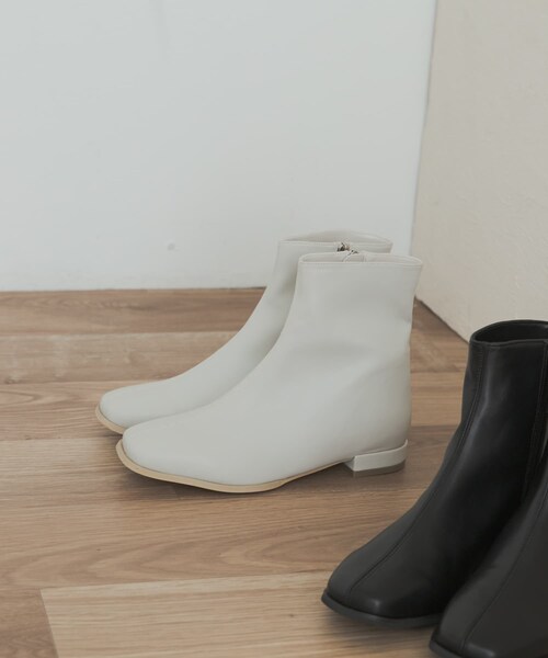 URBAN RESEARCH DOORS（アーバンリサーチドアーズ）の「スタイルアップブーツ（ブーツ・レディース・IVORY/BLACK・36/37/38）」の12枚目の写真