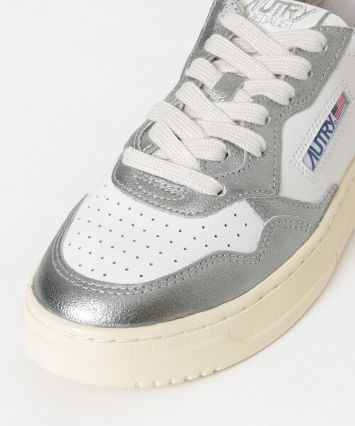 URBAN RESEARCH（アーバンリサーチ）の「AUTRY　Medalist（スニーカー・レディース・WHT/STEEL・37/38/39）」の7枚目の写真