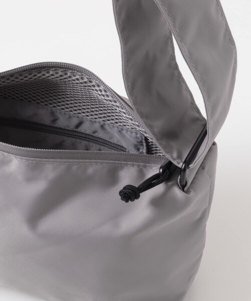 URBAN RESEARCH DOORS（アーバンリサーチドアーズ）の「『別注』YAKPAK×DOORS　SHOULDER BAG S（ショルダーバッグ・メンズ・BLACK/CHARCOAL/GRAY/YELLOW・-）」の18枚目の写真