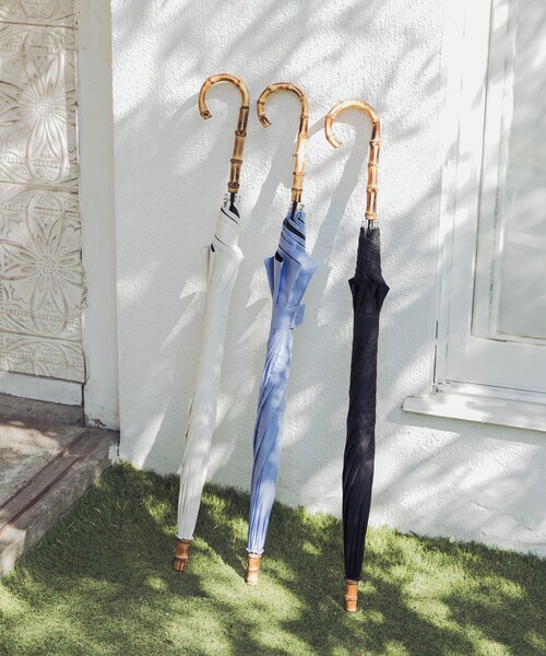 URBAN RESEARCH(アーバンリサーチ)の「晴雨兼用バンブーアンブレラ(長傘・レディース・WHITE/BLUE/BLACK・-)」の22枚目の写真