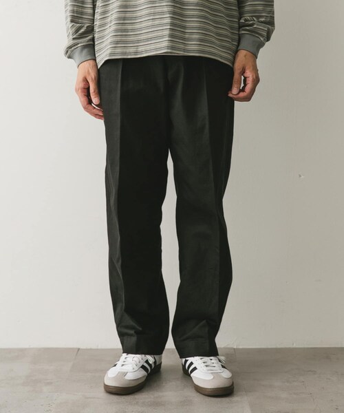 URBAN RESEARCH DOORS(アーバンリサーチドアーズ)の「M-52 チノトラウザー(チノパンツ・メンズ・BEIGE/BLACK・M/L)」の4枚目の写真