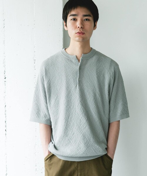 URBAN RESEARCH DOORS(アーバンリサーチドアーズ)の「『吸水速乾/防シワ/イージーケア/UVカット』DRYMIX カノコ ショートスリーブヘンリーネックニット(ニット/セーター・メンズ・BLACK/GRAY・M/L)」の18枚目の写真
