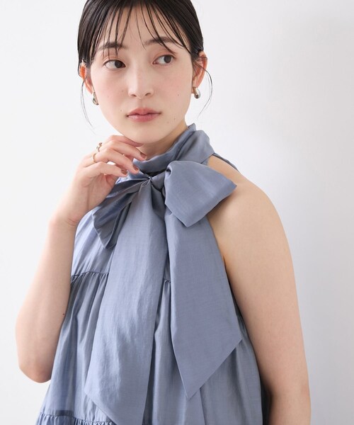 VIS(ビス)の「チュニックボウタイブラウス(シャツ/ブラウス・レディース・チャコール/キナリ/ダークブラウン・F)」の14枚目の写真