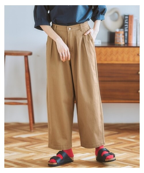 nissen（ニッセン）の「タックワイドテーパードパンツ（カーゴパンツ・レディース・ベージュ/カーキ/チャコール・M/L/LL）」の18枚目の写真