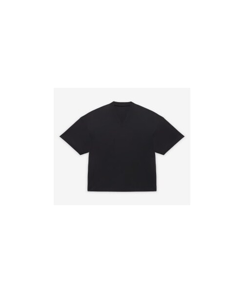 adidas（アディダス）の「Fear of God Athletics VネックTシャツ