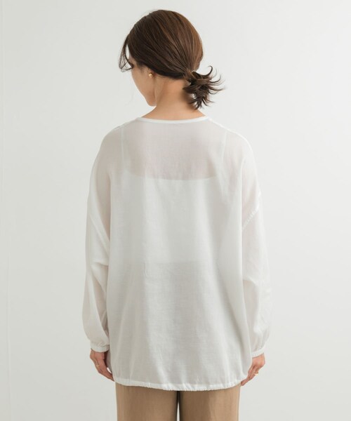 URBAN RESEARCH DOORS（アーバンリサーチドアーズ）の「リネンブレンドドロストチュニック（チュニック・レディース・OFF/NATURAL/INK BLK・M）」の5枚目の写真