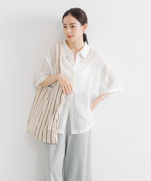 URBAN RESEARCH（アーバンリサーチ）の「コットンカラミシアーオーバーシャツ（シャツ/ブラウス・レディース・BLACK/OFF・FREE）」の7枚目の写真