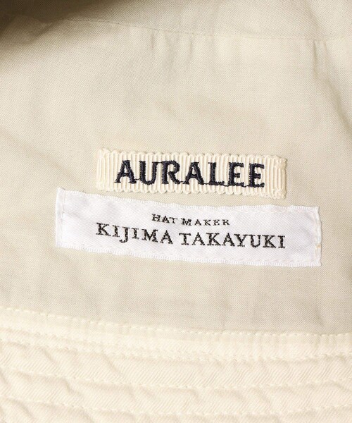 ADAM ET ROPE'（アダムエロペ）の「【AURALEE/オーラリー】GARMENT-DYED FINX CHINO BUCKET HAT MADE BY KIJIMA TAKAYUKI（ハット・メンズ・ホワイト/キナリ/ネイビー・F）」の10枚目の写真