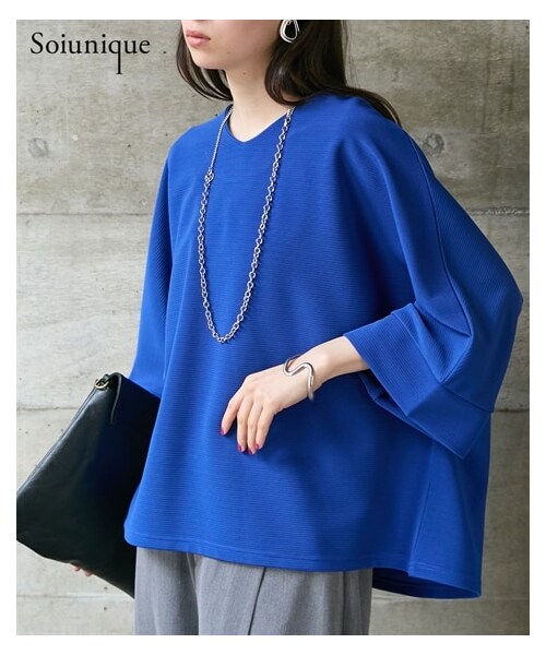 nissen（ニッセン）の「Vネックゆったりサイズ7分袖トップス ［Soiunique］（Tシャツ/カットソー・レディース・ブラック/オフ/ブルー・1(M~L)/2(L~LL)）」の2枚目の写真
