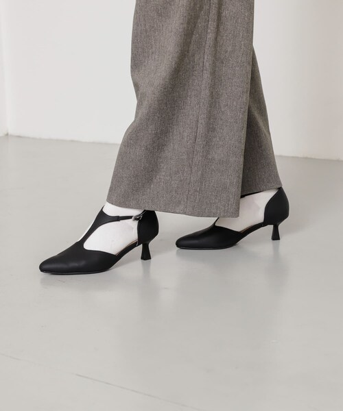 SENSE OF PLACE by URBAN RESEARCH(センスオブプレイスバイアーバンリサーチ)の「Tストラップパンプス(パンプス・レディース・BLACK/IVORY/SILVER・S/M/L)」の20枚目の写真