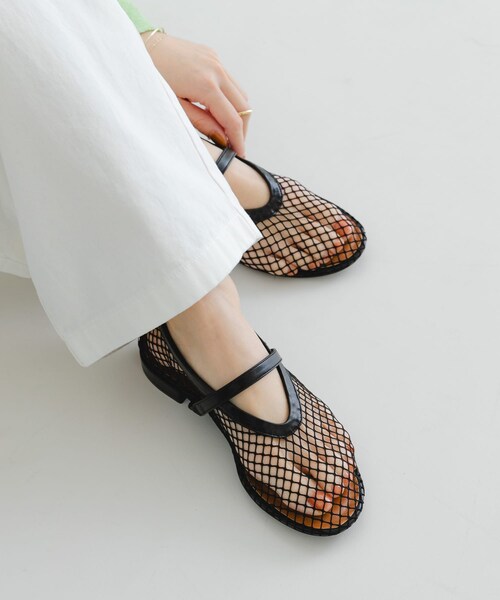 URBAN RESEARCH(アーバンリサーチ)の「メッシュフラットシューズ(パンプス・レディース・BLACK/WHITE・23.5/24/24.5/25)」の14枚目の写真