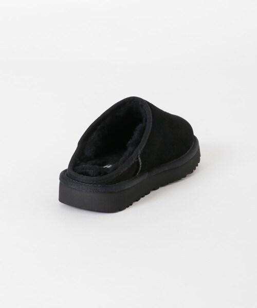 URBAN RESEARCH(アーバンリサーチ)の「UGG M CLASSIC SLIP-ON(スリッポン・メンズ・BLACK・8/9/10/11)」の6枚目の写真