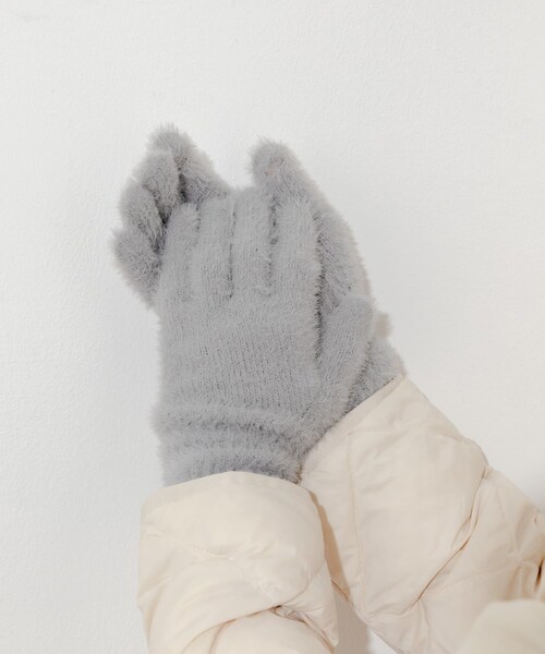 SMELLY（スメリー）の「シャギーニットロンググローブ（ベルト・レディース・L.GRY/WHT/L.BLU・-）」の13枚目の写真