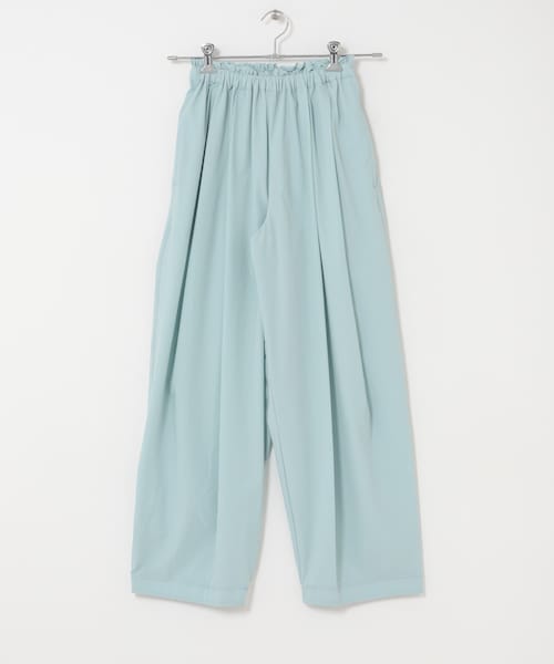 URBAN RESEARCH ROSSO（アーバンリサーチロッソ）の「ELENDEEK　EASY TUCK COCOON PANTS（その他パンツ・レディース・O.WHT/BLK/MNT/BRN・1/2）」の4枚目の写真