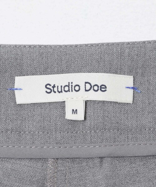 URBAN RESEARCH（アーバンリサーチ）の「Studio Doe　Cocoon Wide Trousers（その他パンツ・レディース・GREY・S/S+/M/M+）」の8枚目の写真