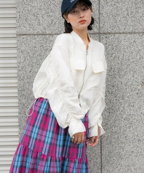 SENSE OF PLACE by URBAN RESEARCH(センスオブプレイスバイアーバンリサーチ)の「ドロストシャーリングシアーブルゾン(ブルゾン・レディース・ORANGE/IVORY/BLACK・one)」の13枚目の写真