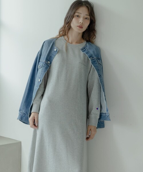 URBAN RESEARCH Sonny Label（アーバンリサーチサニーレーベル）の「『別注』Champion×Sonny Label　裏毛スウェットテントワンピース（ワンピース・レディース・オフブラック/ブラック/グレー・S/FREE）」の3枚目の写真