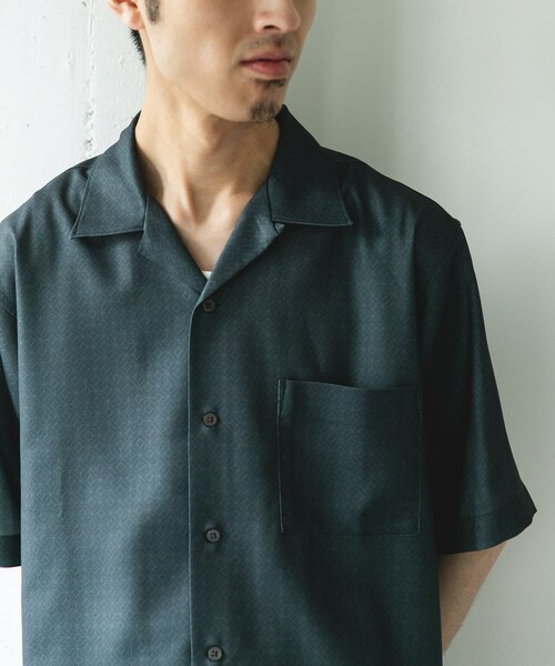 URBAN RESEARCH DOORS(アーバンリサーチドアーズ)の「セオアルファアプリントオープンカラーシャツ(シャツ/ブラウス・メンズ・CHARCOAL/BLUE・M/L)」の9枚目の写真