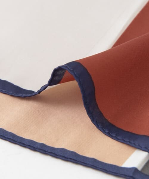 KBF（ケイビーエフ）の「カラーブロックストール（ストール/ショール・レディース・RED/BLE/ORG・One/one）」の11枚目の写真