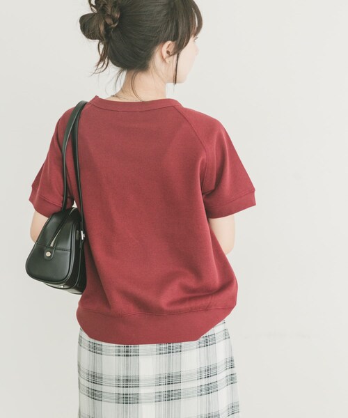 ITEMS URBANRESEARCH(アイテムズ アーバンリサーチ)の「ラメハンソデスウェットプルオーバー(スウェット・レディース・GRY/NVY/CHERRY・FREE)」の17枚目の写真