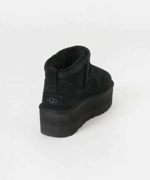 URBAN RESEARCH（アーバンリサーチ）の「UGG　ULTRA MINI PLATFORM（ブーツ・レディース・CHARCOAL/BLACK/CHESTNUT・22/23/24/25）」の7枚目の写真
