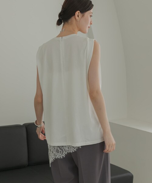 URBAN RESEARCH(アーバンリサーチ)の「汗染み防止ショルダータックカットソー(タンクトップ・レディース・OFF WHITE/CHARCOAL/BLUE GRAY・Free)」の7枚目の写真