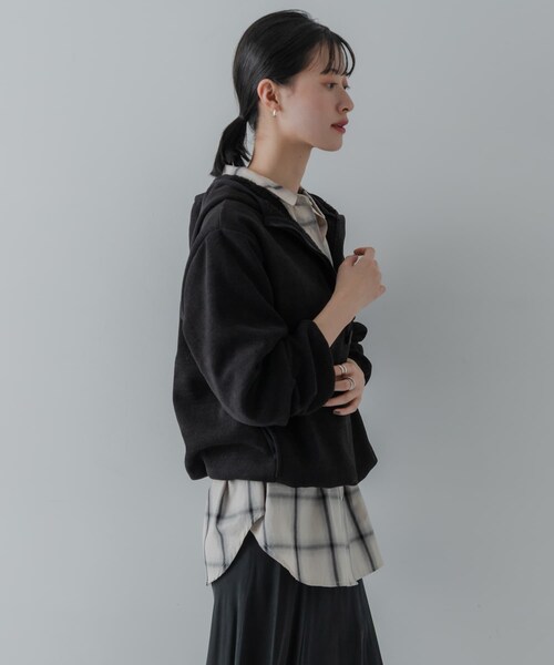 URBAN RESEARCH（アーバンリサーチ）の「『別注』THOUSAND MILE×URBAN RESEARCH　KNIT FREECE HF-ZIP HOODIE（パーカー・レディース・OFF WHITE/BORDEAUX/BLACK・M/L）」の21枚目の写真