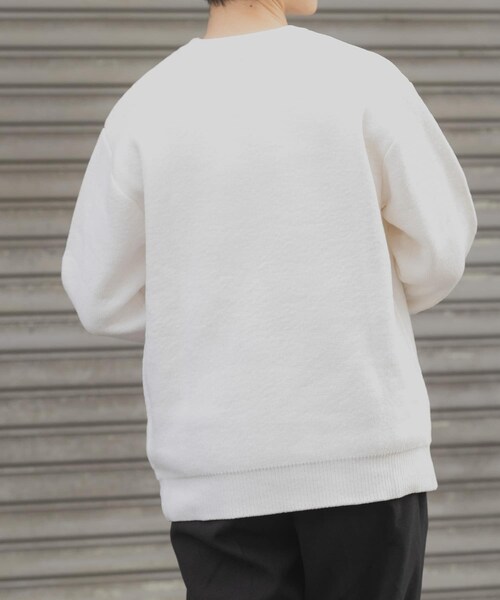 ITEMS URBANRESEARCH（アイテムズ アーバンリサーチ）の「ダブルフェイスシェニールクルーネックニット（ニット/セーター・メンズ・WHT/BLUE GRAY/GREIGE/INK BLACK・M/L）」の6枚目の写真