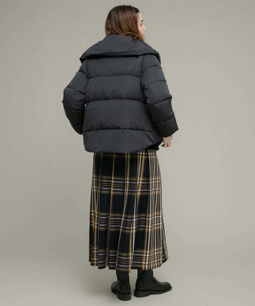 URBAN RESEARCH Sonny Label（アーバンリサーチサニーレーベル）の「『WEB限定』撥水ショールカラーミディコート（その他アウター・レディース・ブラック/ネイビー/ライトグレー・FREE）」の11枚目の写真