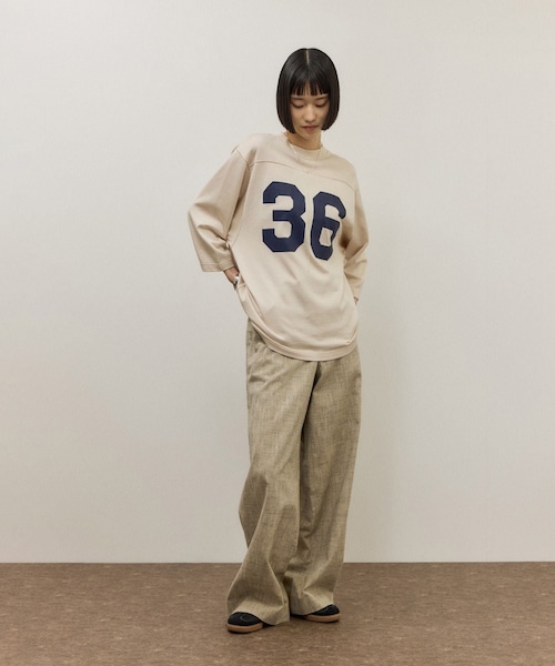 ADAM ET ROPE'（アダムエロペ）の「【Oblada(オブラダ)】別注 FOOTBALL TEE（Tシャツ/カットソー・レディース・オフホワイト/ブラウン/ネイビー・F）」の11枚目の写真