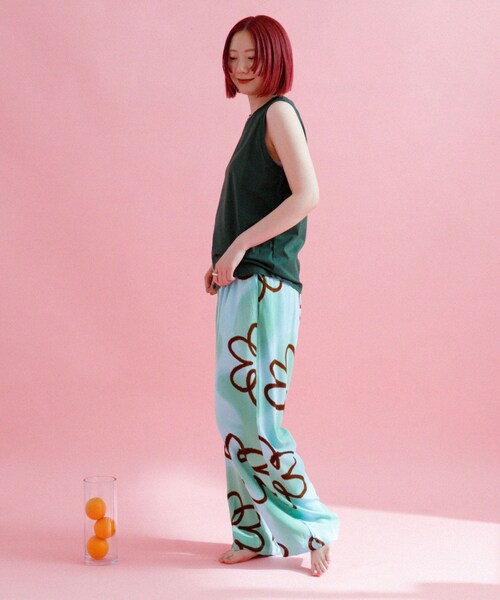 URBAN RESEARCH（アーバンリサーチ）の「『別注』ndx×URBS　EX Classic Nosleeve2（タンクトップ・レディース・VIOLET/C GREEN/CITRUS/ROCK DOVE/WHITE・S）」の19枚目の写真