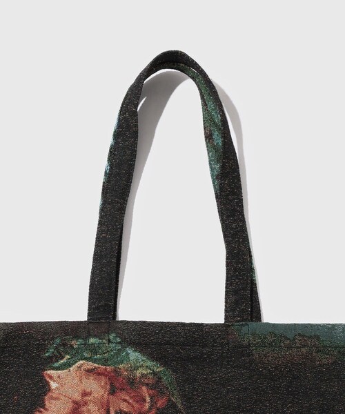 ADAM ET ROPE'（アダムエロペ）の「【天使の涙 × 10Culture for ADAM ET ROPE'】Fallen Angels TOTE BAG（トートバッグ・レディース・ブラック・F）」の10枚目の写真
