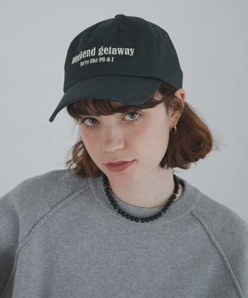 URBAN RESEARCH Sonny Label（アーバンリサーチサニーレーベル）の「WEEKEND GETAWAY CAP（キャップ・レディース・アイスグレー/グリーン/チェリーレッド・One）」の2枚目の写真