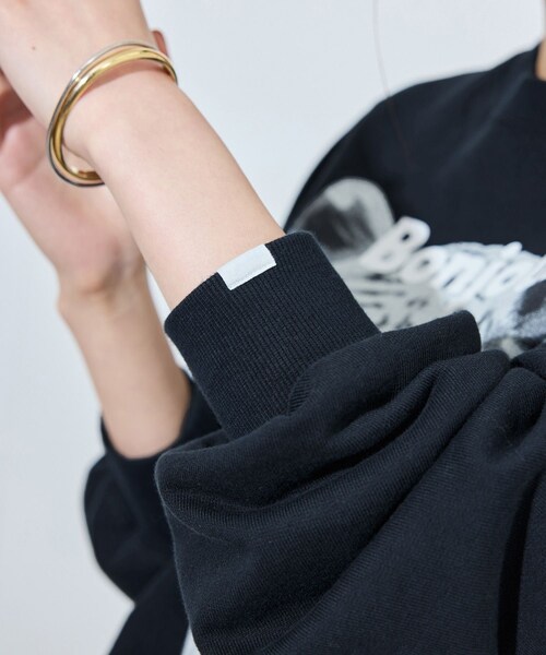 ADAM ET ROPE'（アダムエロペ）の「【Oblada(オブラダ)】別注 TIGER SWEAT（スウェット・レディース・ブラウン/ネイビー・F）」の12枚目の写真