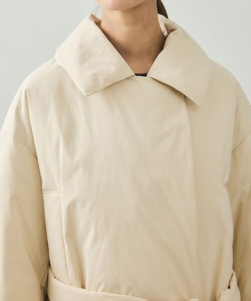 ADAM ET ROPE'（アダムエロペ）の「【EMOELLE】ライトダウンコート（ダウンジャケット/コート・レディース・ブラック/キナリ系・F）」の12枚目の写真