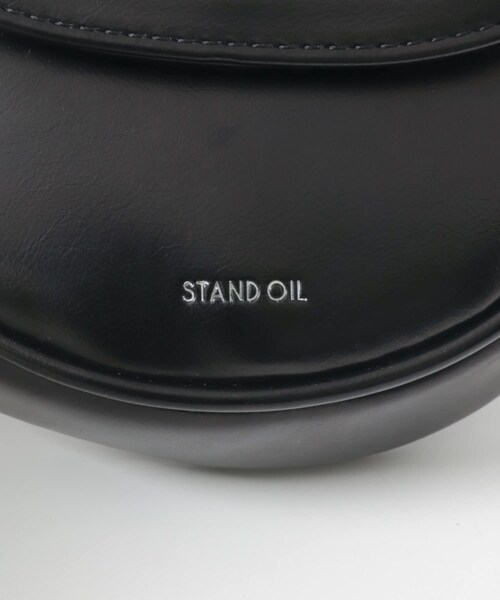 KBF(ケイビーエフ)の「STAND OIL MINO BAG(ショルダーバッグ・レディース・BUTTER/RED/BLACK・One)」の12枚目の写真