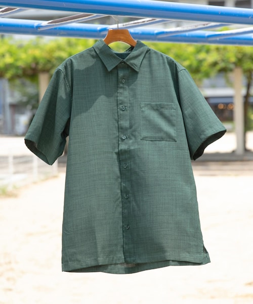 ITEMS URBANRESEARCH(アイテムズ アーバンリサーチ)の「『イージーケア/速乾/UVカット』『セットアップ対応』クイックドライリネンタッチ半袖シャツ(シャツ/ブラウス・メンズ・CHA/GRN/BRN/BLK・M/L)」の4枚目の写真